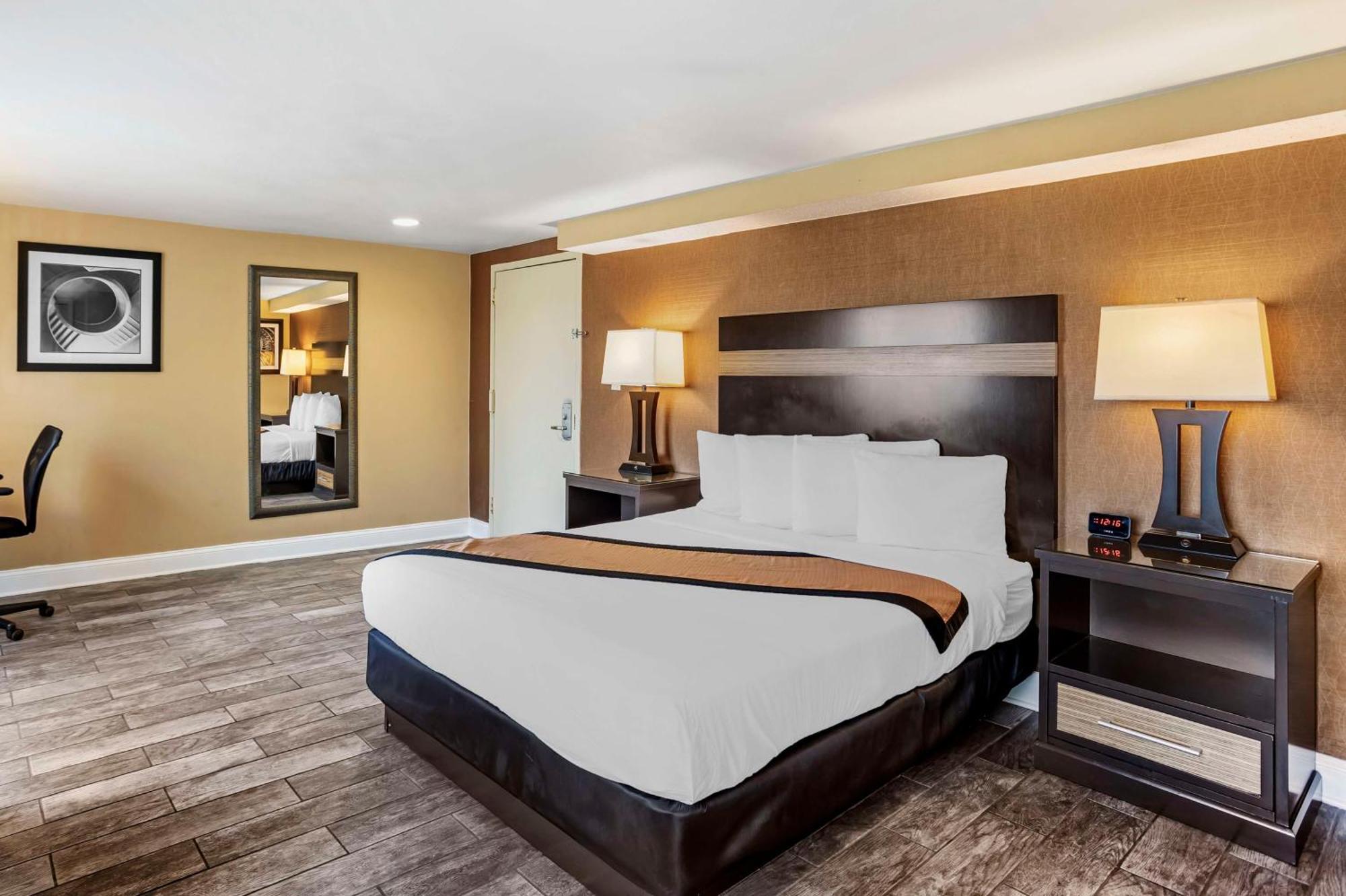 เบสต์ เวสเทิร์น พลัส เนวาร์ค แอร์พอร์ต เวสต์ Hotel นูวาร์ก ภายนอก รูปภาพ