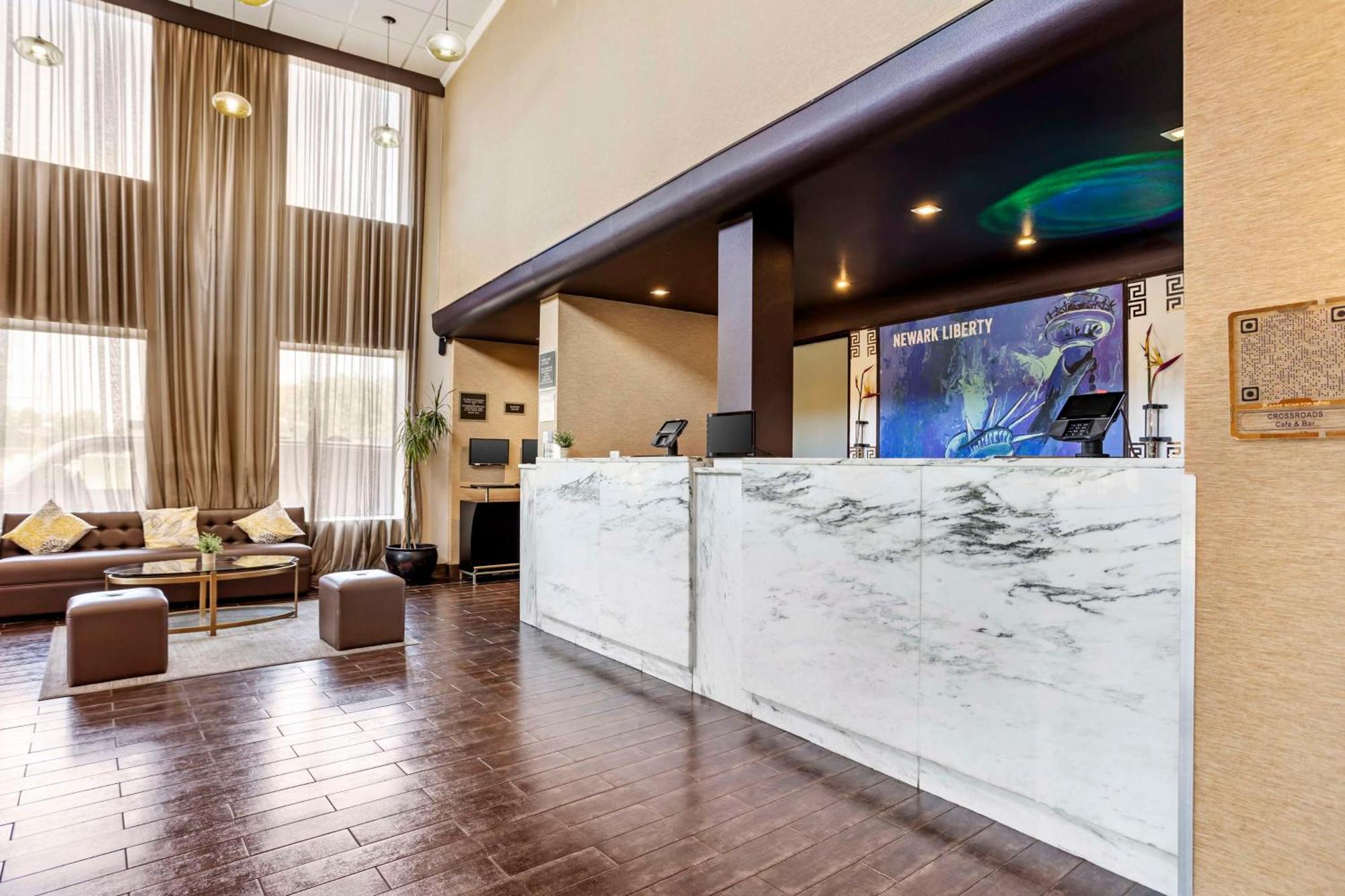 เบสต์ เวสเทิร์น พลัส เนวาร์ค แอร์พอร์ต เวสต์ Hotel นูวาร์ก ภายนอก รูปภาพ