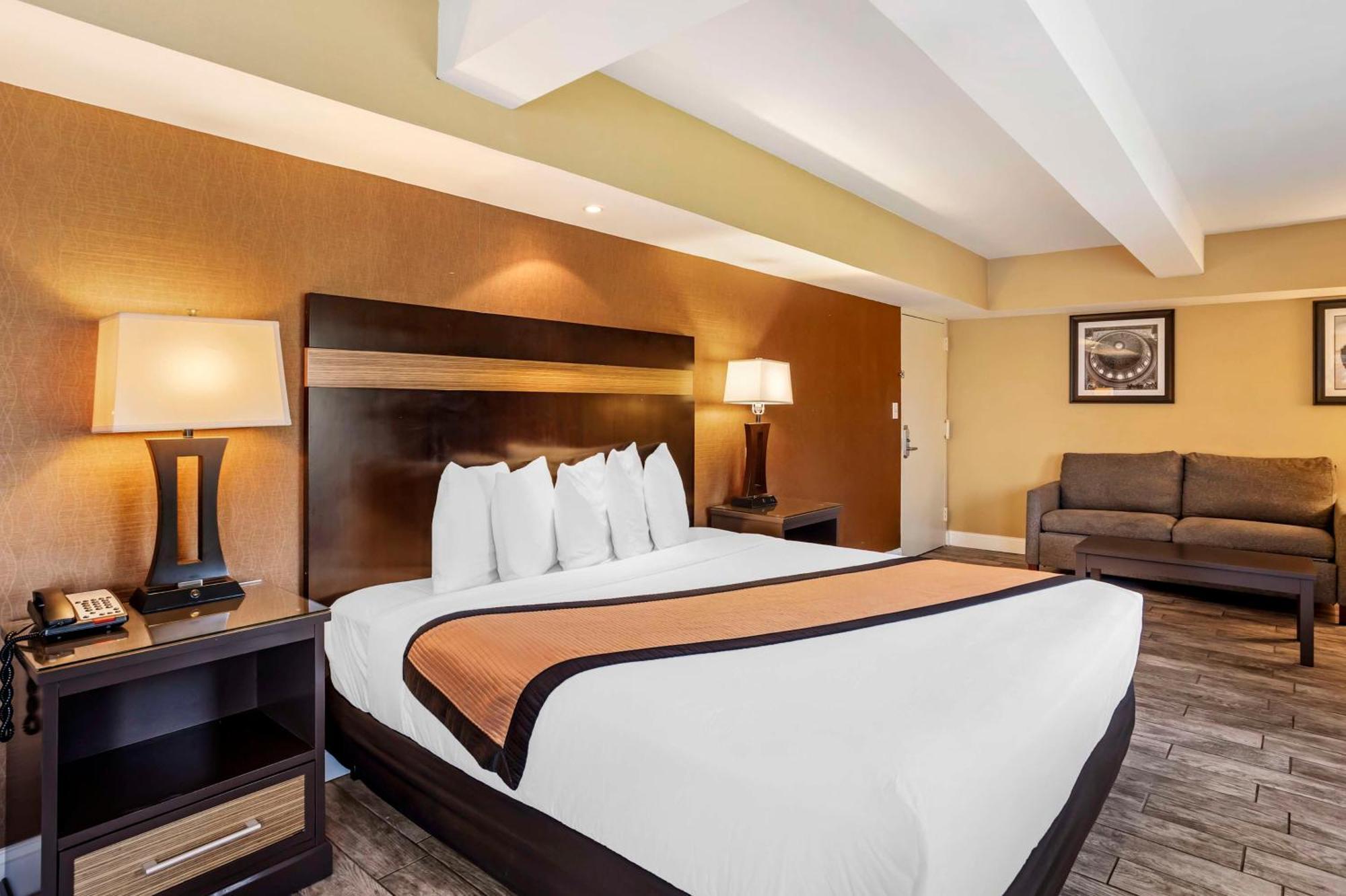 เบสต์ เวสเทิร์น พลัส เนวาร์ค แอร์พอร์ต เวสต์ Hotel นูวาร์ก ภายนอก รูปภาพ